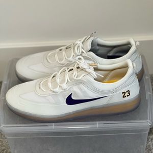 Nike SB Nyjah 2
Sizes 13